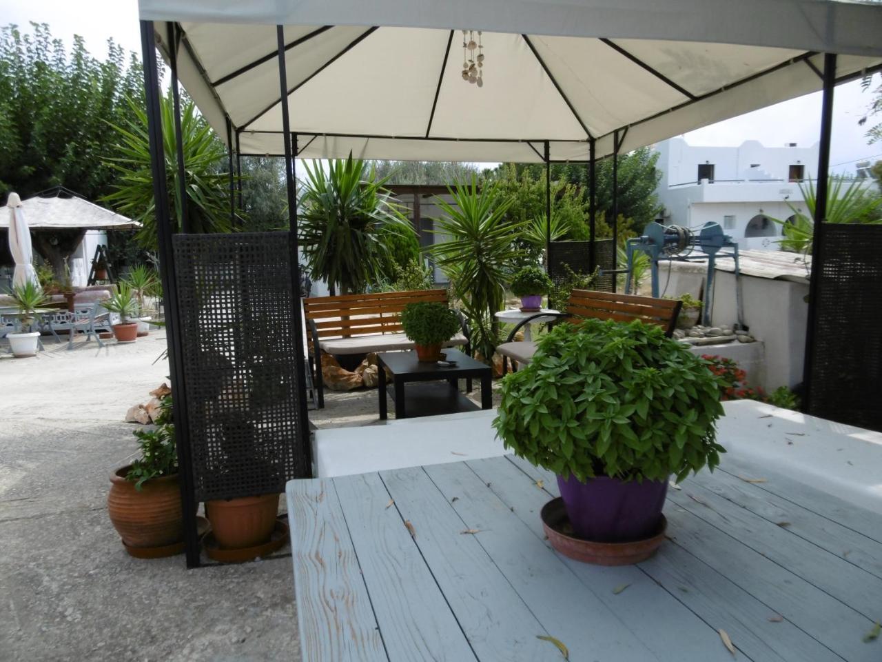 Skyros Panorama Studios 外观 照片